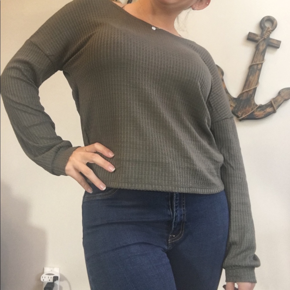 Olive Waffle Top 🍂 - Picture 5 of 7